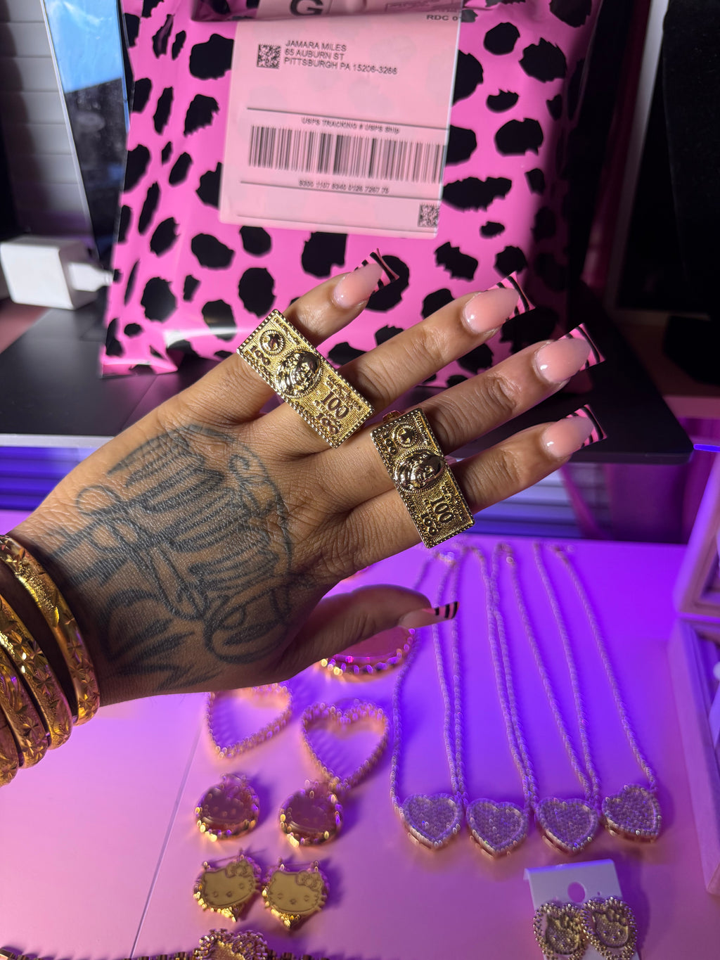 DOUBLE 100DOLLA BILL RING