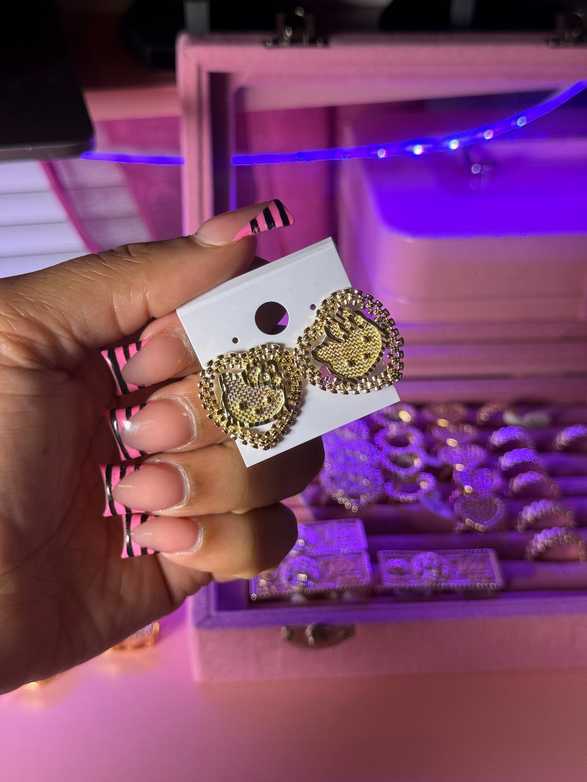 HELLO KITTY ROLEX STUDS