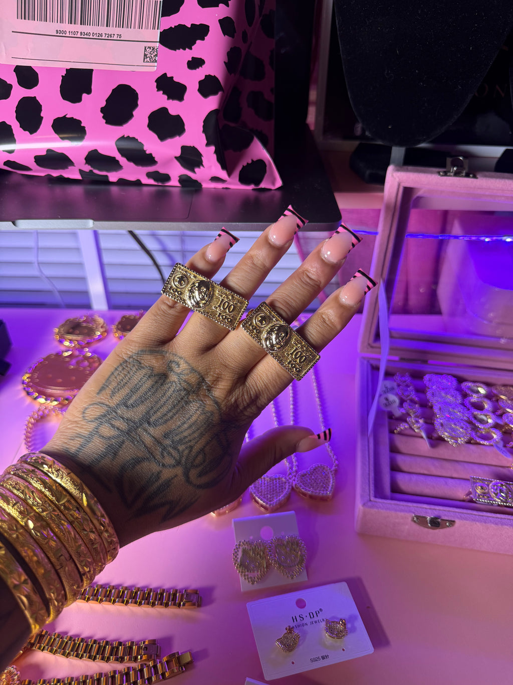 DOUBLE 100DOLLA BILL RING