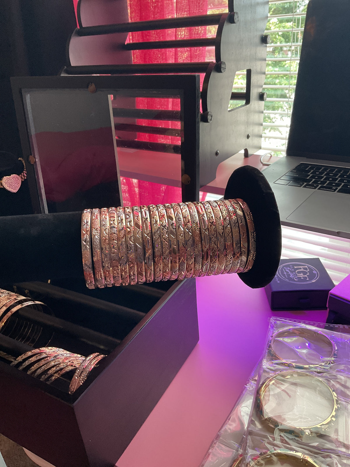 THREE-TONED bangles (4 set)
