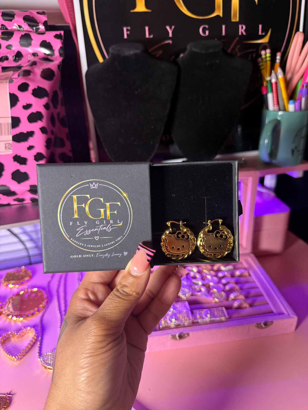 HELLO KITTY GOLD HOOP EARRINGS