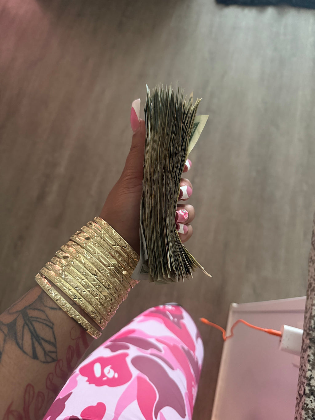 GOLD bangles (4 pc set)